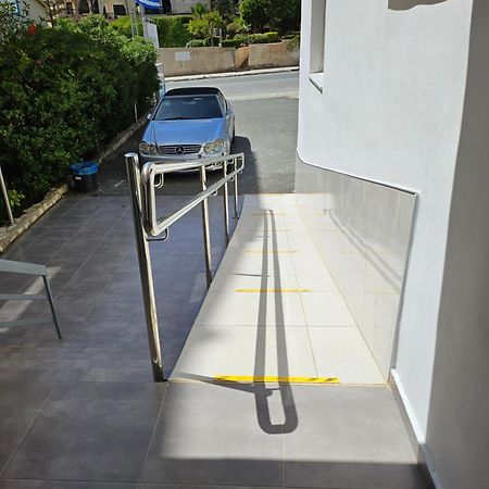 Polyxeni Hotel Apartments Limassol Kültér fotó