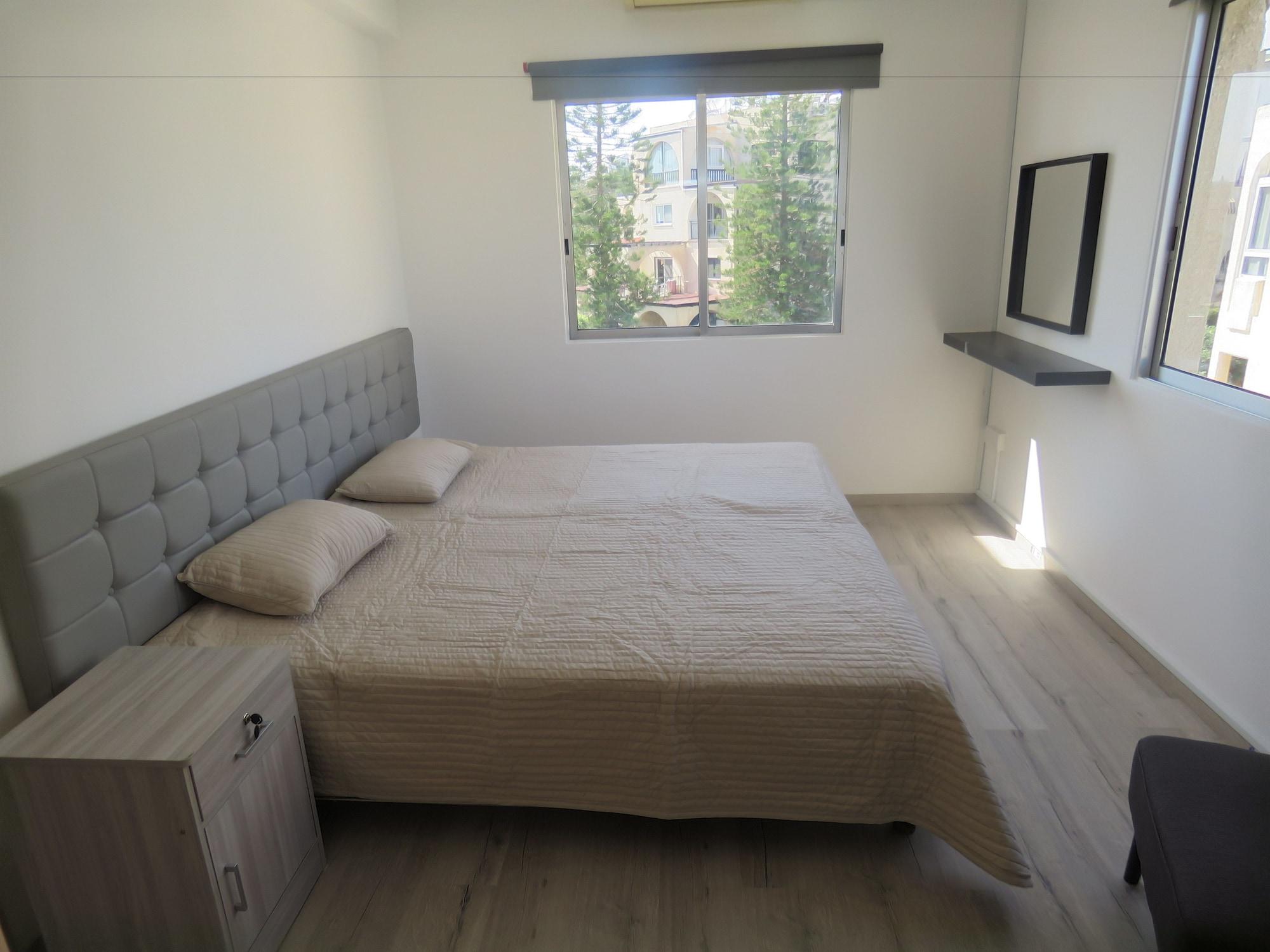Polyxeni Hotel Apartments Limassol Kültér fotó