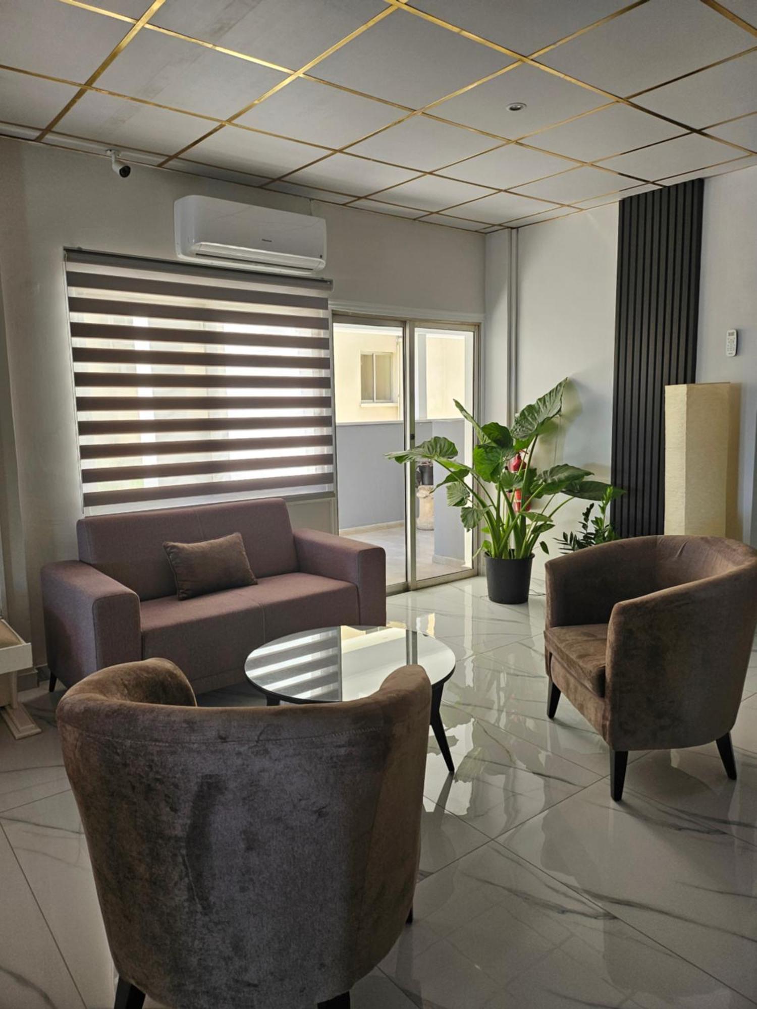 Polyxeni Hotel Apartments Limassol Kültér fotó