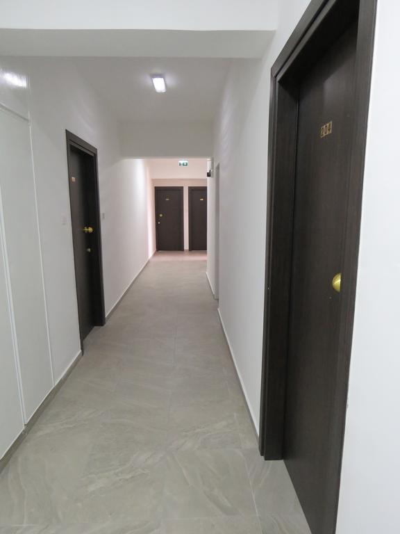 Polyxeni Hotel Apartments Limassol Kültér fotó